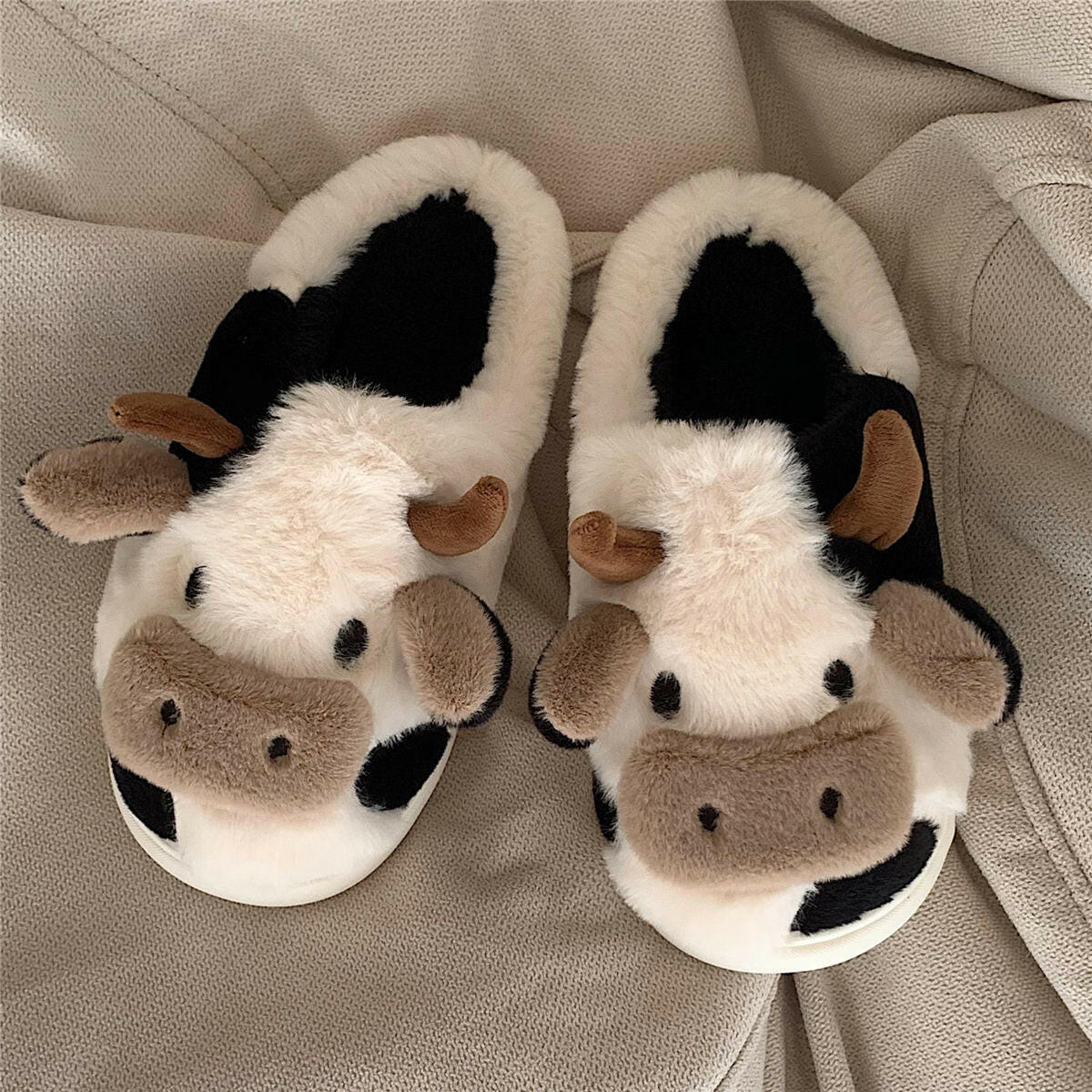 Chaussons Mignons Vache Doux et Chaleureux pour l'Hiver.